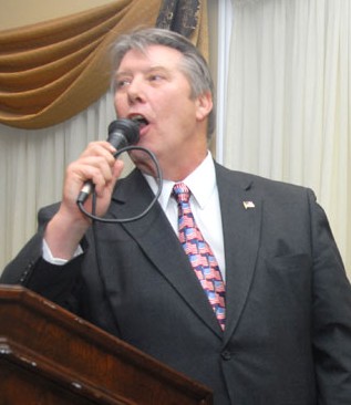 paul-morris1 Paul Morris. Photo credit: www.3chicksthatclick.com