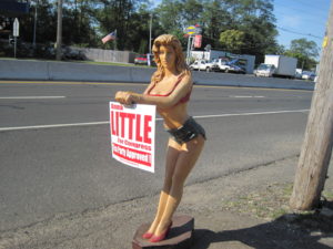 daisy-dukes-endorses-anna-little-0021